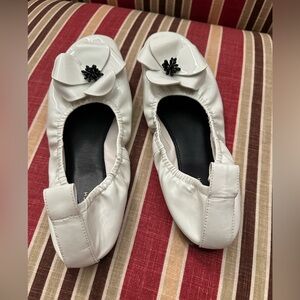 Tory Burch White Leather Pump Flats; size 8M. Still have box and dust bag.